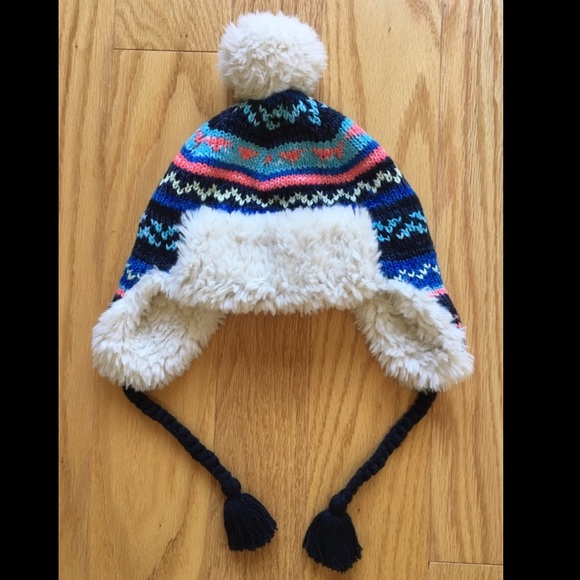 Brand New Hollister Winter Pom Hat 